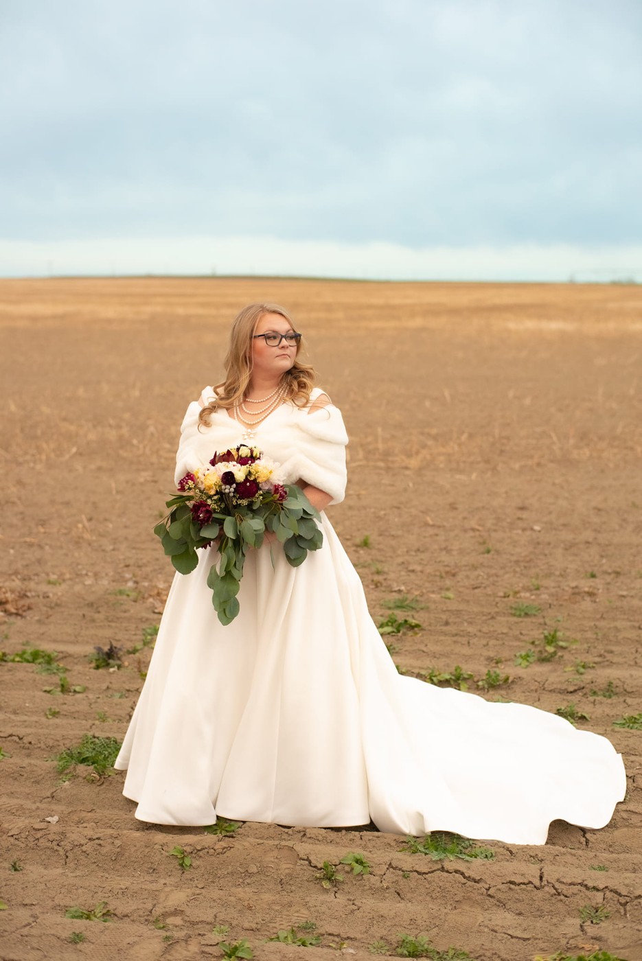 Real wedding at Stone Ridge Estates featured in The Hugs in a Stone Ridge Wedding Album